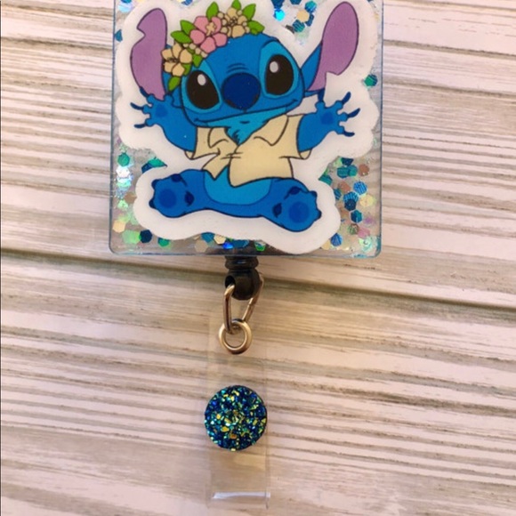 Stitch Badge Reel - Picture 2 of 4